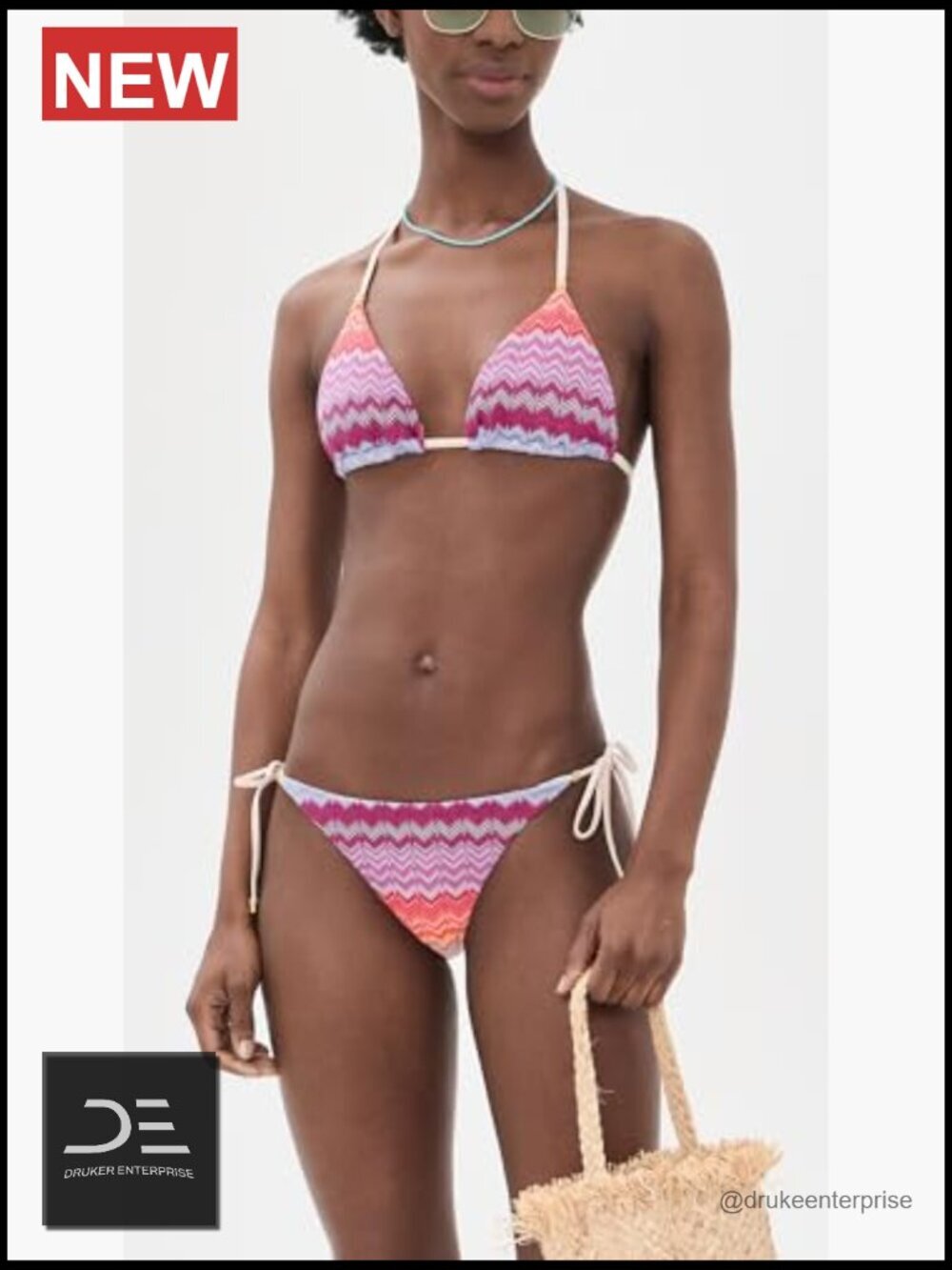 Triangle Bikini Top with Removable Padding Chevron Pattern - Picture 6 of 6